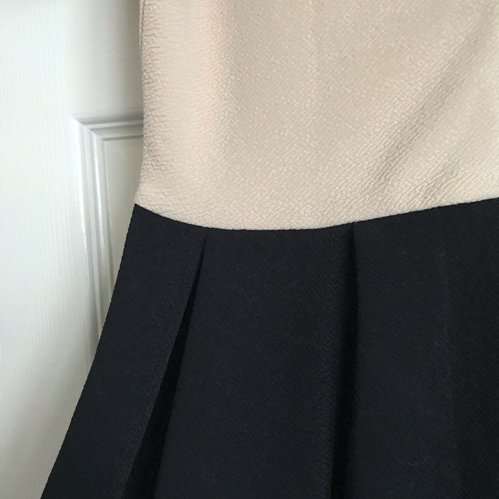 NEW LuLaRoe Amelia Dress - Picture 4 of 5